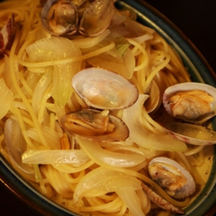 あさりと新玉ねぎのパスタ